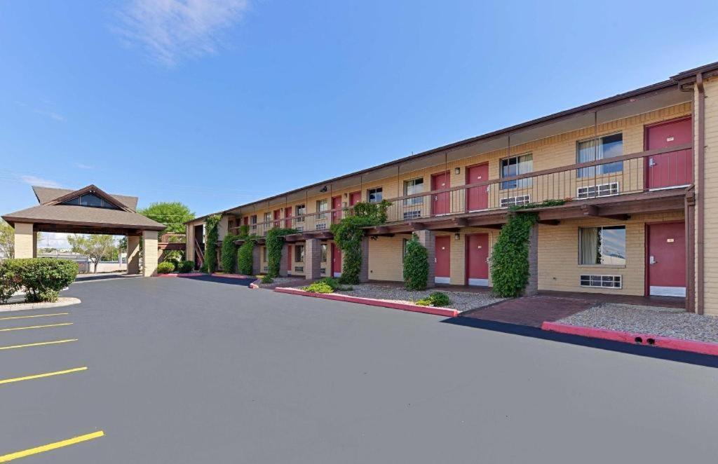 Days Inn By Wyndham Albuquerque Northeast Exterior photo